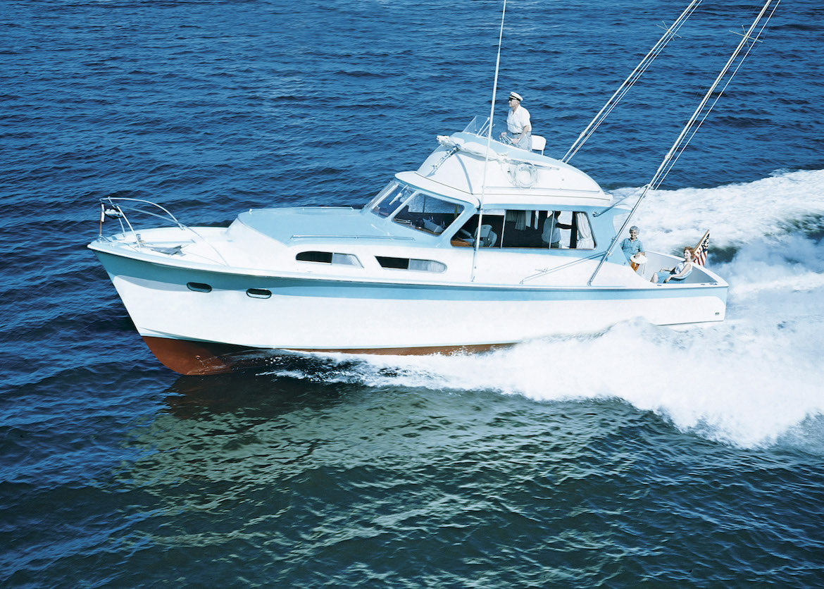 Luxury on the Swells Hatteras Yachts and Other Stories QC Exclusive